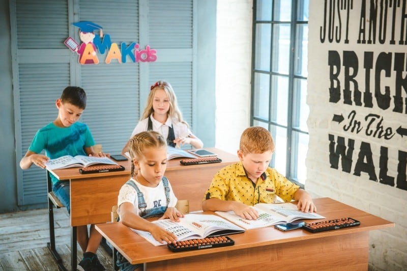 MENTÁLNA ARITMETIKA: HISTÓRIA, VEDA A SÚČASNOSŤ